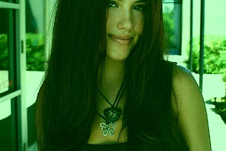 Emma, 35, a auburn dark-eyed mixed companion based in Gudo Visconti. Offering Striptease, Couples. Available for incall and outcall, overnight bookings avail...