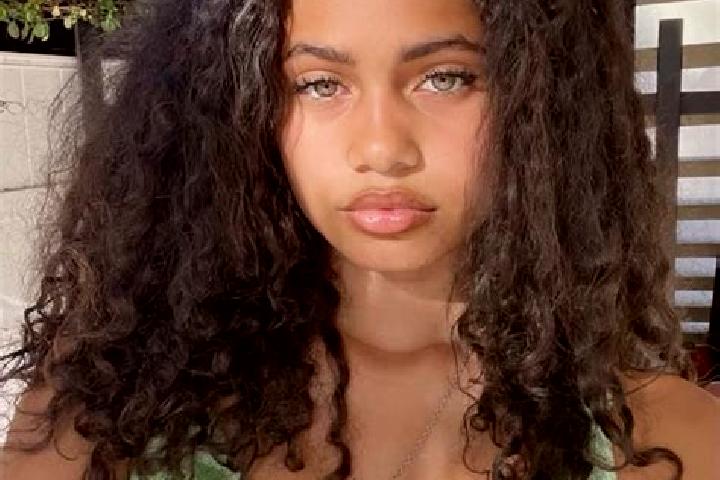Emma, 35, a black green-eyed mixed companion based in Tetiz. Offering Dinner Date, Travel Companion, Duos. Available for incall and outcall, day and evening ...