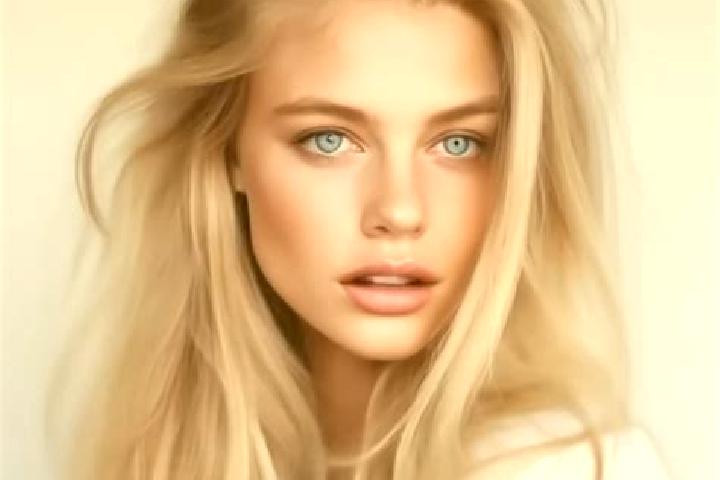 Emma, 35, a blonde grey-eyed latina companion based in Dobsice. Offering Girlfriend Experience, Massage. Available for incall and outcall, overnight bookings...