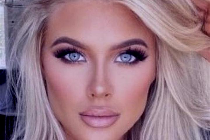 Emma, 35, a platinum blonde dark-eyed mixed companion based in Prague. Offering GFE, Massage, A-Level. Available for incall and outcall, day and evening dates.