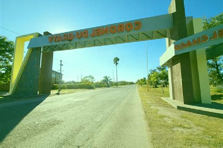 Emma, 35 — Escort in Coronel Du Graty, Argentina