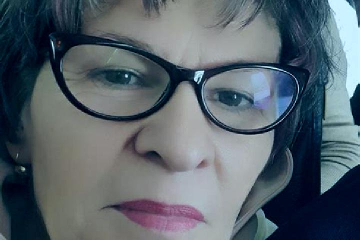 Emma, 35 — Escort in Cotumba, Romania