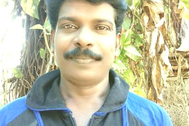 Emma, 35 — Escort in Kaipamangalam, India
