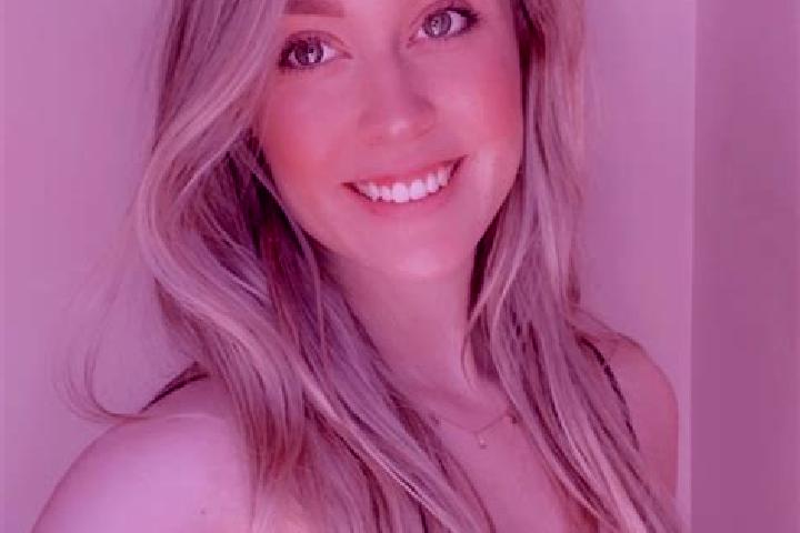 Emma, 35 — Escort in Windham, United States