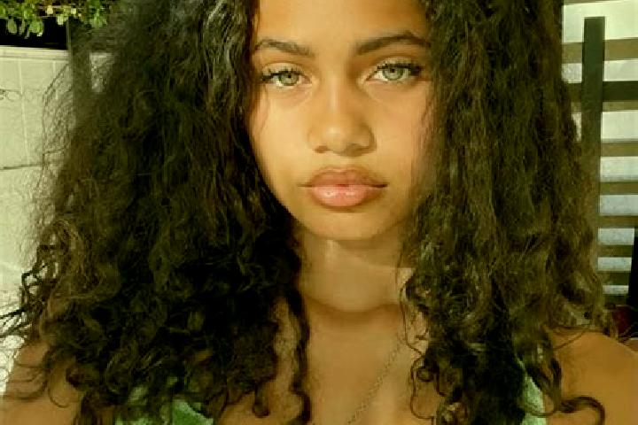 Emma, 36, a red green-eyed mixed companion based in Lagoa Nova. Offering Tantra, CIM, GFE. Available for incall and outcall, overnight bookings available.