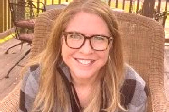 Emma, 36 — Escort in Albertville, United States