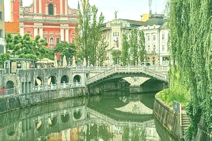 Emma, 36 — Escort in Gabernik, Slovenia