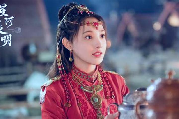 Emma, 36 — Escort in Jiaxuan, China