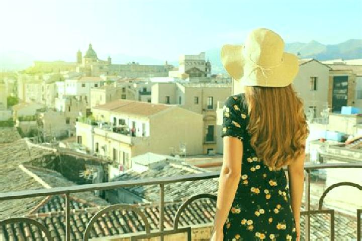 Emma, 36 — Escort in San Fele, Italy