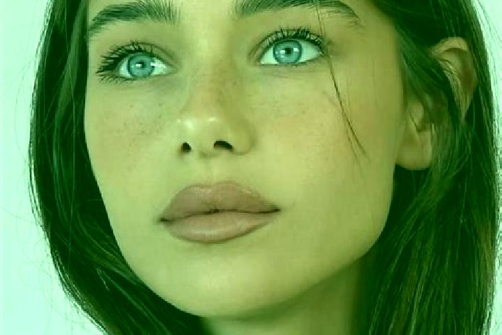 Emma, 37, a brunette blue-eyed asian companion based in Mermaid. Offering A-Level, GFE, Party Girl, Dinner Date. Available for incall and outcall, overnight ...