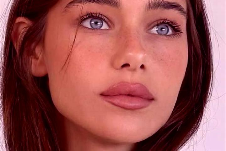 Emma, 37, a brunette brown-eyed caucasian companion based in Rastolita. Offering Deep French Kissing, 69, Dinner Date, Overnight. Available for incall and ou...