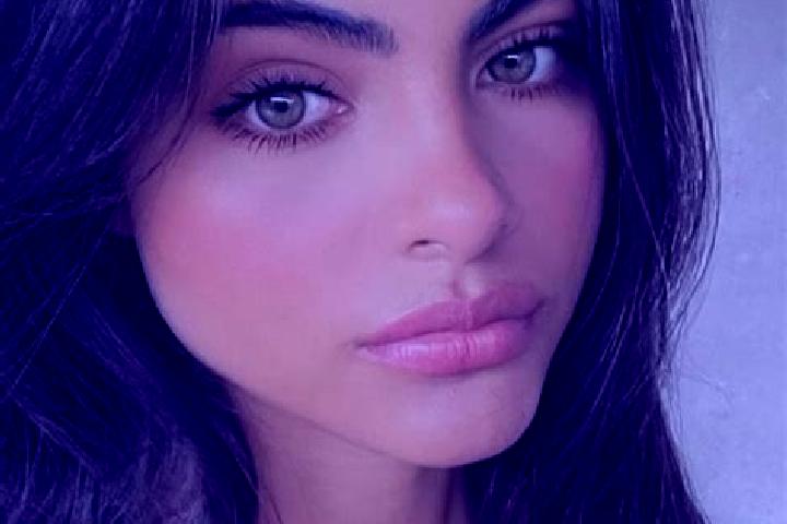 Emma, 37, a brunette dark-eyed middle eastern companion based in Back Bay. Offering Roleplay, Prostate Massage, Massage. Available for incall and outcall, da...