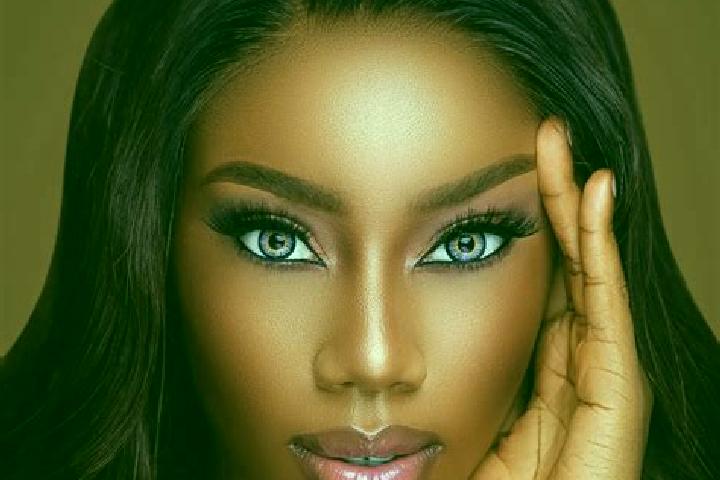 Emma, 37, a chestnut blue-eyed ebony companion based in Igris. Offering BDSM, Dinner Date, Overnight, OWO, 69. Available for incall and outcall, overnight bo...