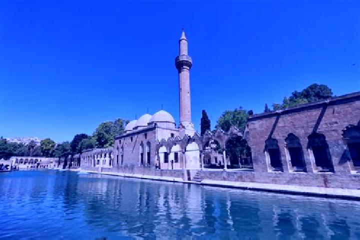 Emma, 37 — Escort in Balikli, Turkey