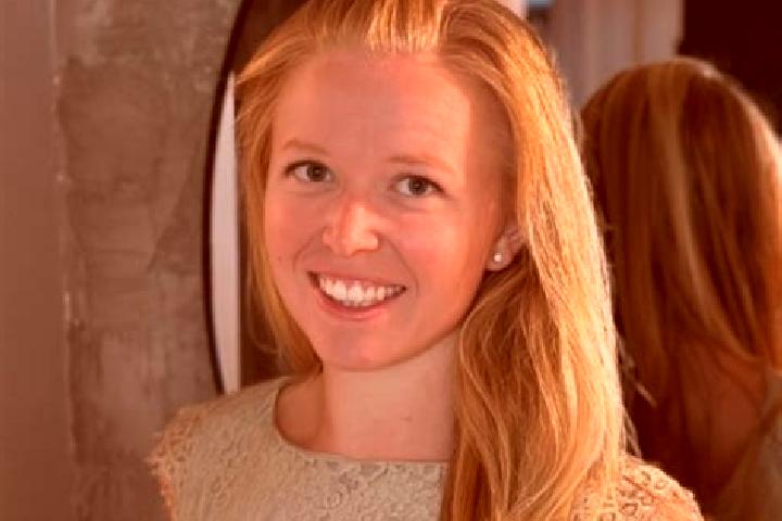 Emma, 37 — Escort in Belchertown, United States