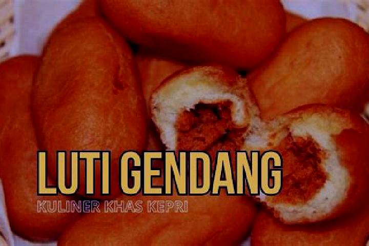 Emma, 37 — Escort in Luti, Indonesia