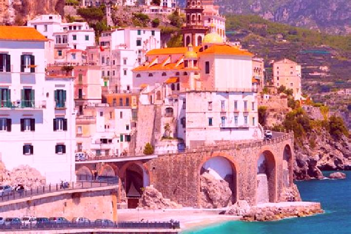 Emma, 37 — Escort in Poggiridenti Alto, Italy