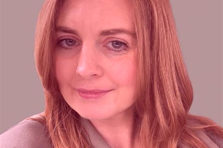 Emma, 37 — Escort in Shotts, United Kingdom