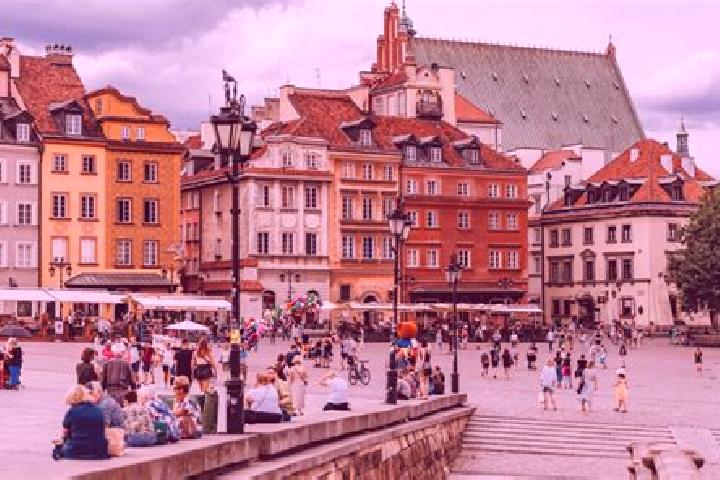 Emma, 37 — Escort in Swierczewo, Poland