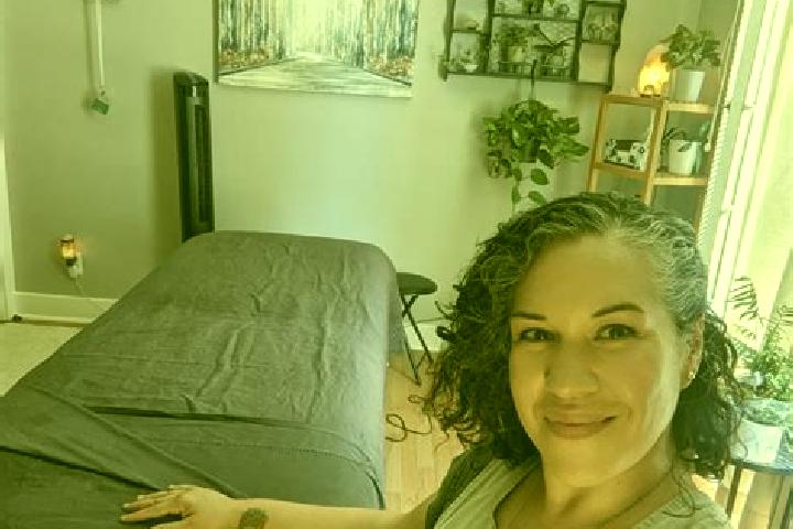 Emma, 38, a black brown-eyed caucasian companion based in Roppentzwiller. Offering BDSM, Massage, CIM, Girlfriend Experience. Available for incall and outcal...