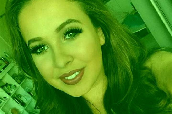 Emma, 38, a black brown-eyed mixed companion based in Charleville-Mezieres. Offering BDSM, Couples, Striptease, Duos. Available for incall and outcall, day a...