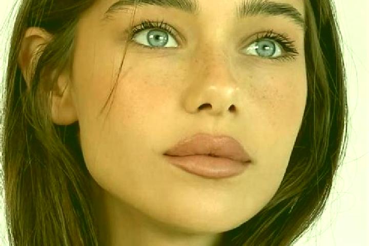 Emma, 38, a brunette blue-eyed middle eastern companion based in Lipprechterode. Offering Roleplay, BDSM, Deep French Kissing, Girlfriend Experience. Availab...