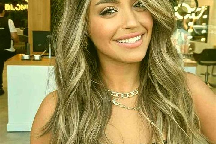 Emma, 38, a dark blonde brown-eyed caucasian companion based in Bual. Offering Couples, Overnight, GFE. Available for incall and outcall, day and evening dates.
