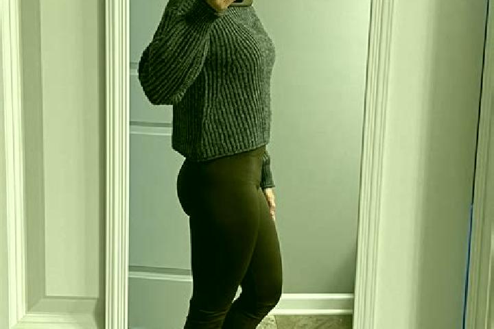 Emma, 38 — Escort in Livoberezhnyi Masyv, Ukraine