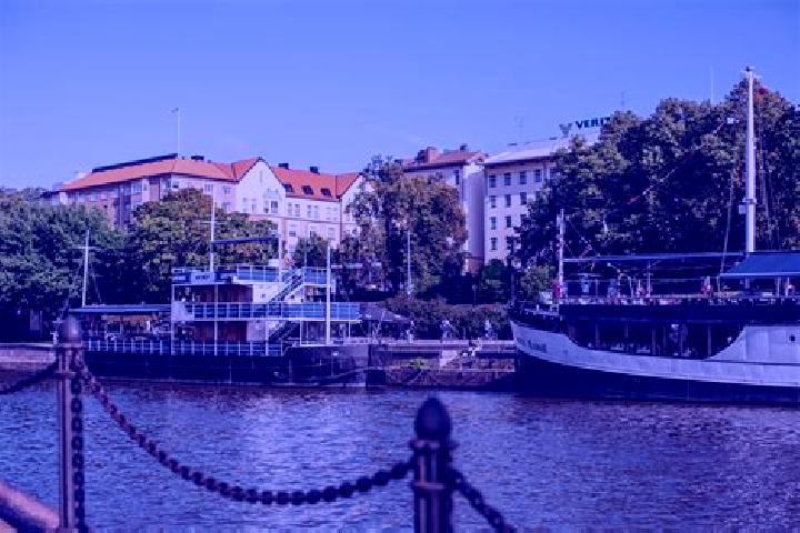 Emma, 38 — Escort in Samppalinna, Finland
