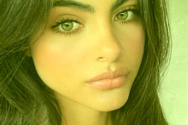 Emma, 39, a brunette dark-eyed middle eastern companion based in Donkin. Offering Massage, OWO, Striptease, Duos, Domination. Available for incall and outcal...