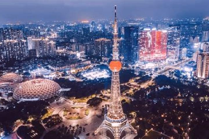 Emma, 39 — Escort in Baoli, China