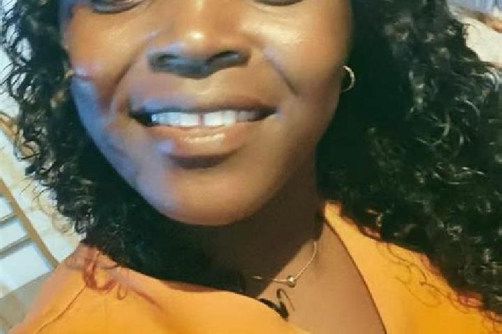 Emma, 39 — Escort in Bolonguera, Angola