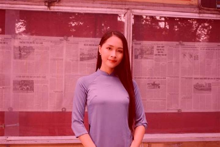 Emma, 39 — Escort in Hung Ha, Vietnam
