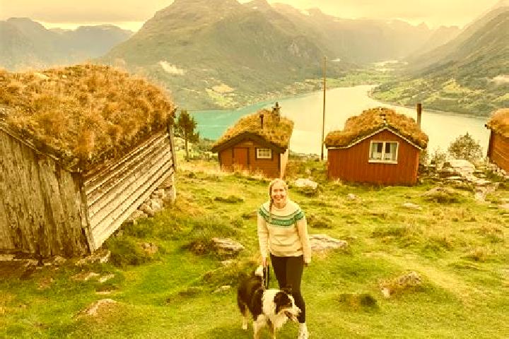 Emma, 39 — Escort in Kyrkjebygda, Norway
