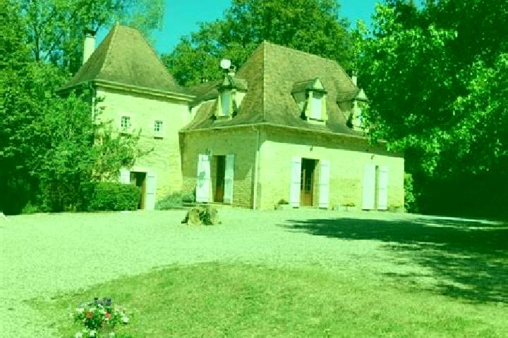 Emma, 39 — Escort in La Feuillade, France