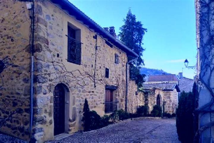 Emma, 39 — Escort in La Ricamarie, France