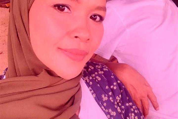 Emma, 39 — Escort in Lahat, Indonesia