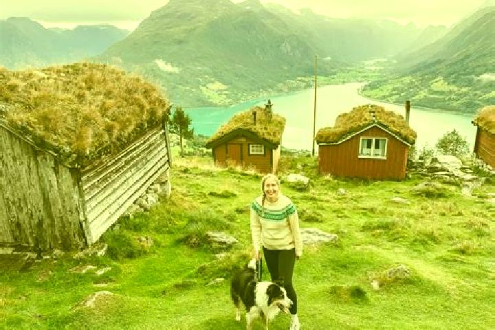 Emma, 39 — Escort in Loken, Norway