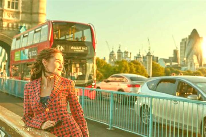 Emma, 39 — Escort in London, United States