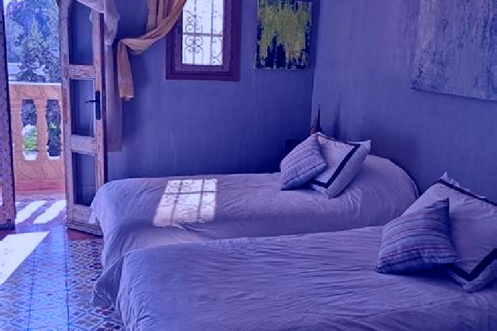Emma, 39 — Escort in Oadar Temsia, Morocco