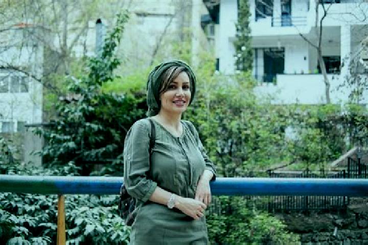 Emma, 39 — Escort in Pardeh Gusheh, Iran