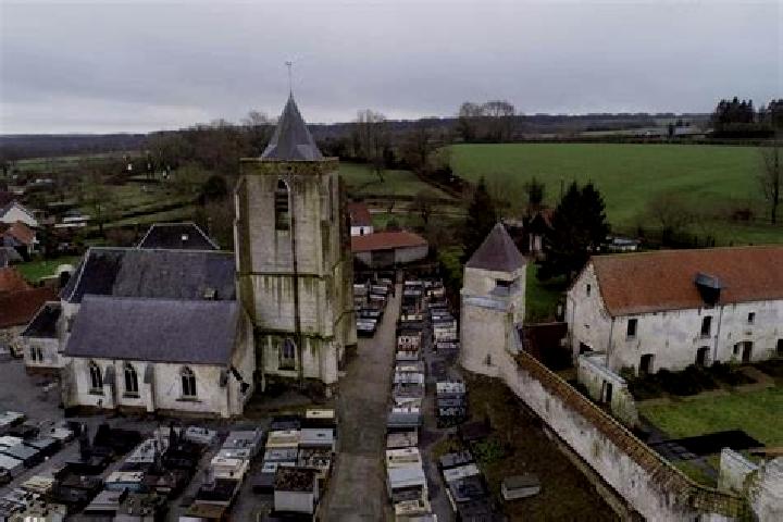 escort Acquin-Westbecourt
