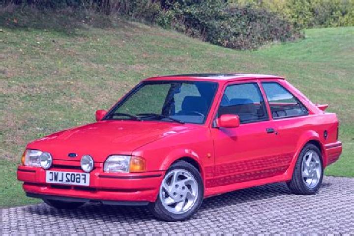 escort Acsteszer