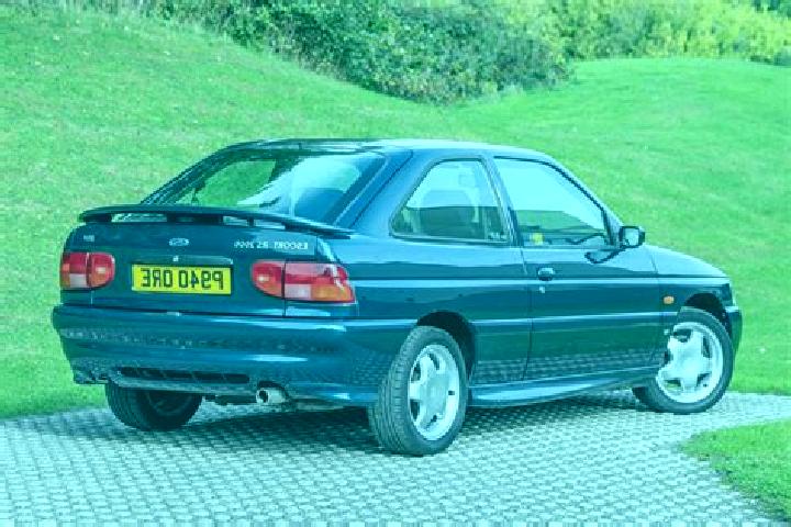 escort Adendro