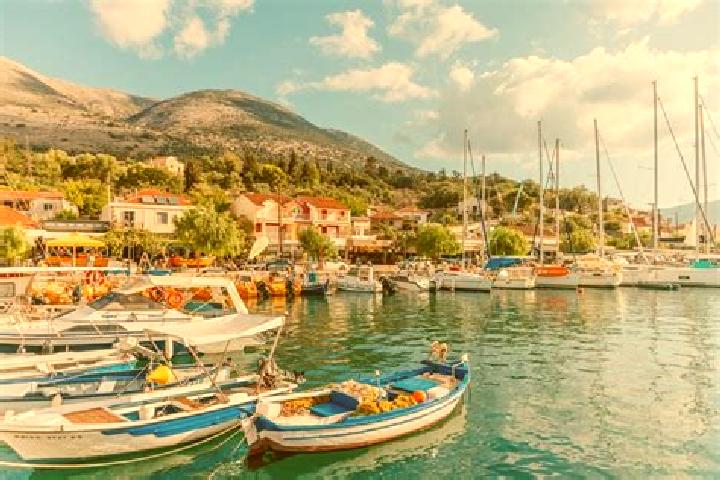 escort Agia Effimia