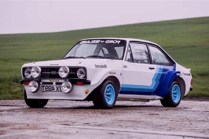 escort Aidanfield