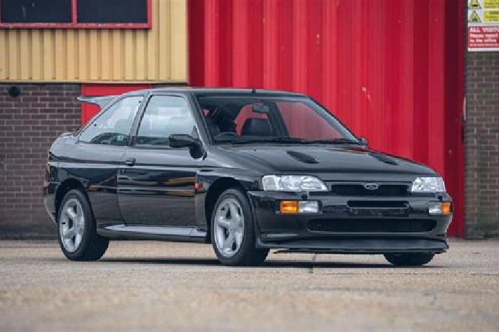 escort Aiginio