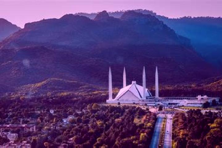 escort Akora Khattak