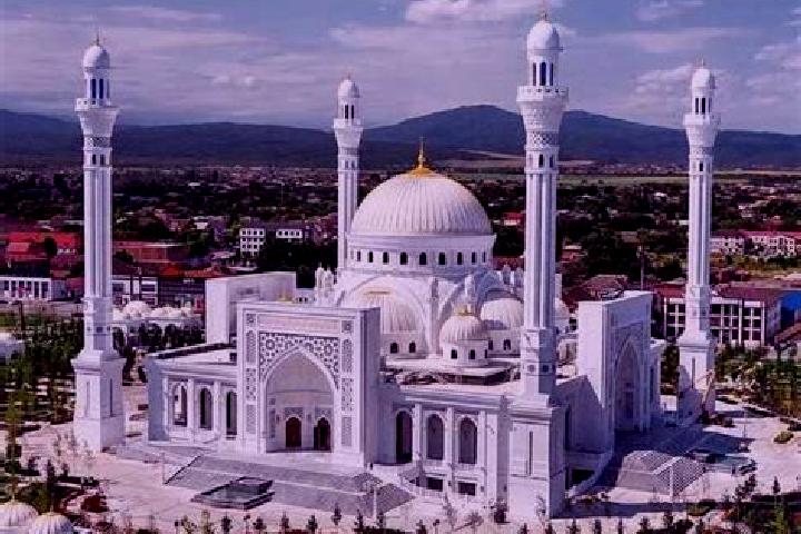 escort Al Bajur