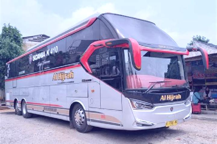 escort Al Hijrah